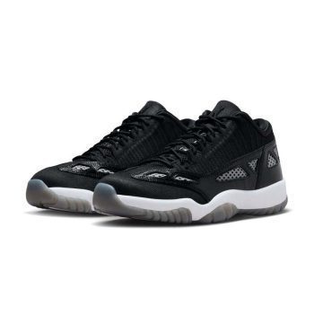Air Jordan 11 Retro Low IE  ‘Black White’