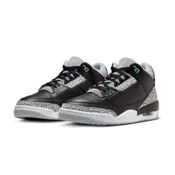 Air Jordan 3 Retro ‘Green Glow’