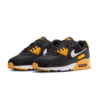 Air Max 90 ‘Black University Gold’